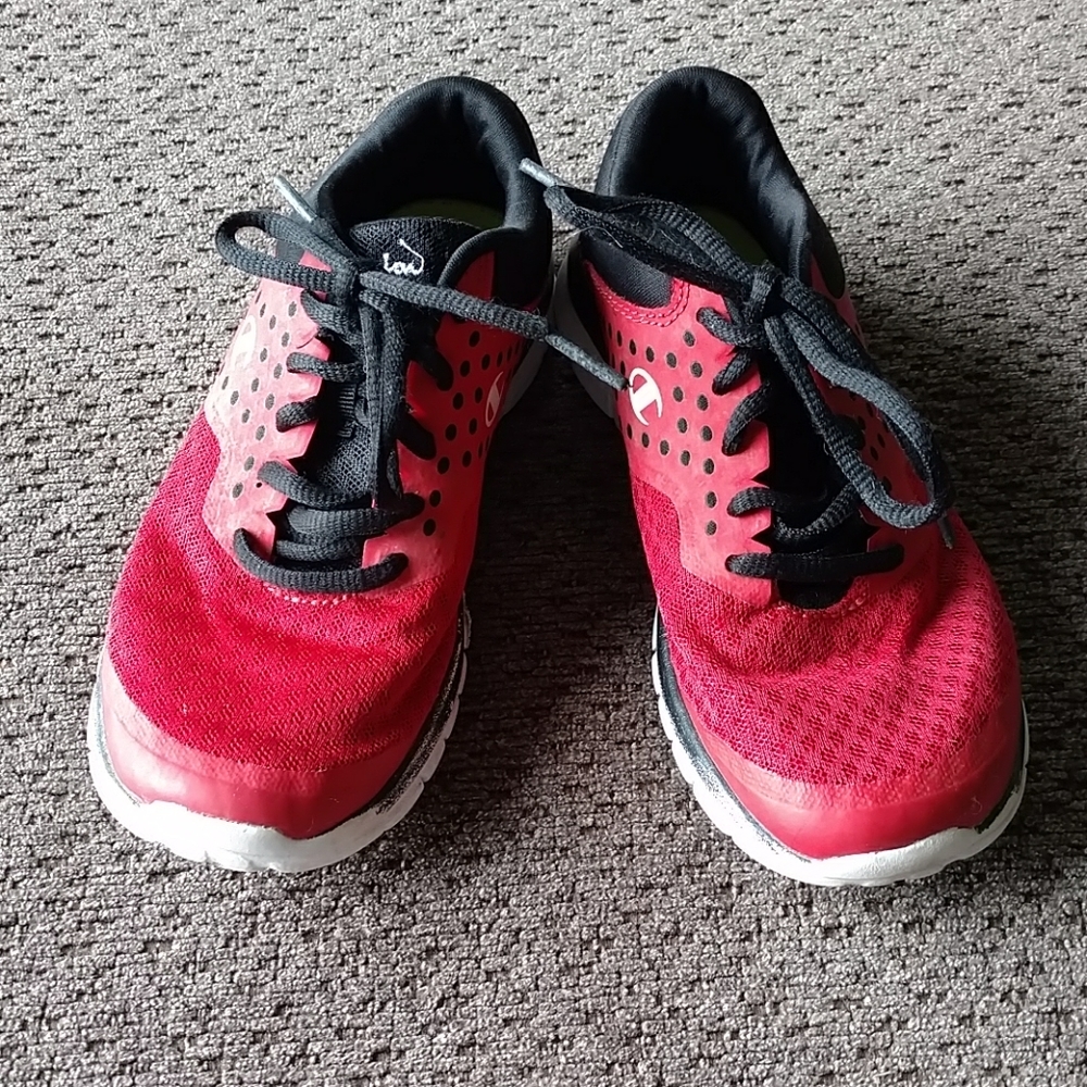 Boys Champion tennis shoes